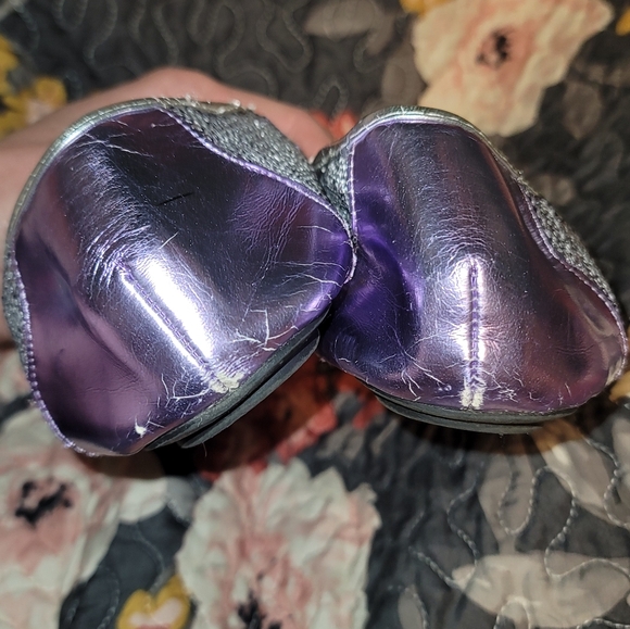 Mudd Silver and Purple Sequin Cat Flats Size 9 - Picture 4 of 7
